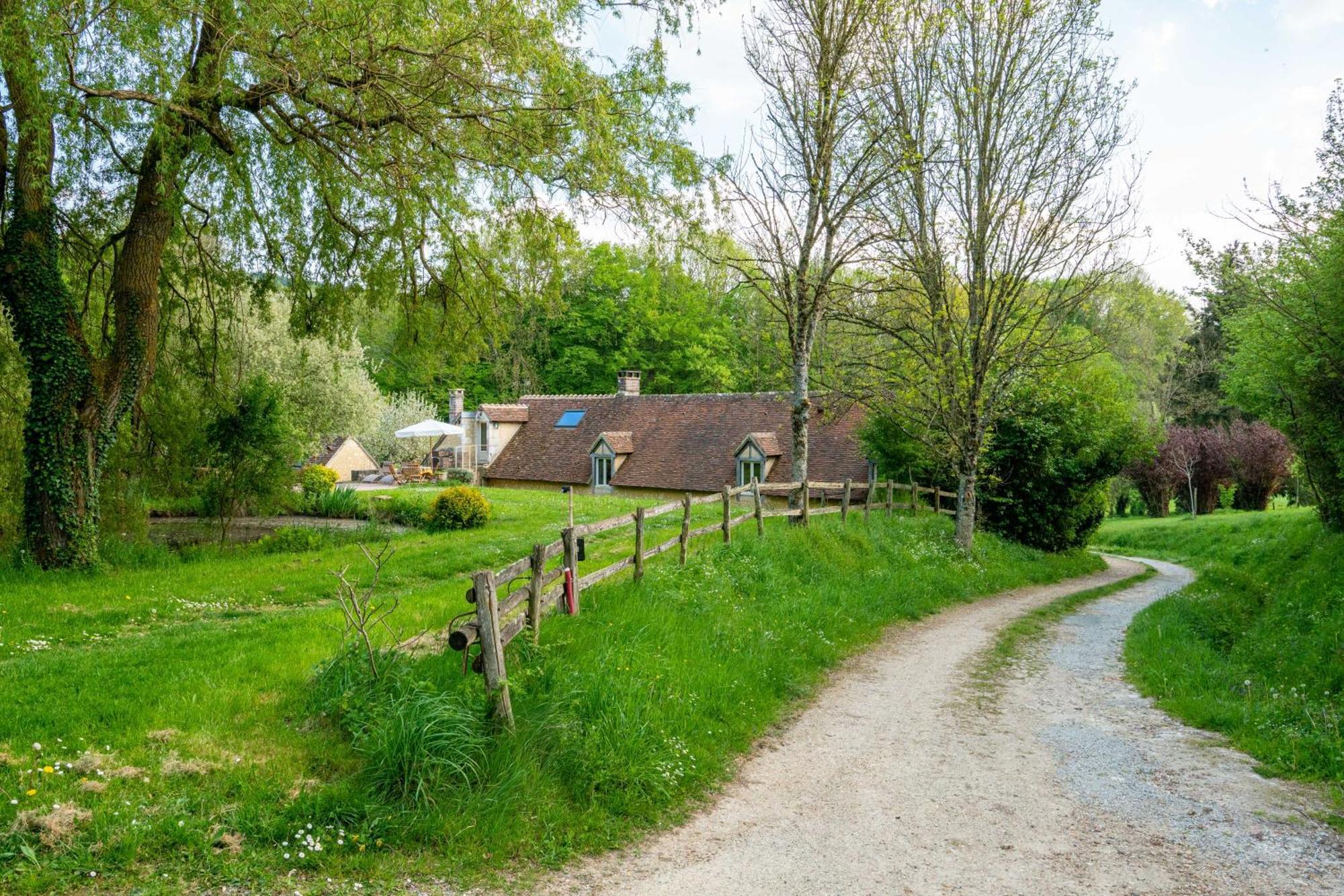Отель Moulin De Boiscorde Au Centre Du Perche Remalard Экстерьер фото